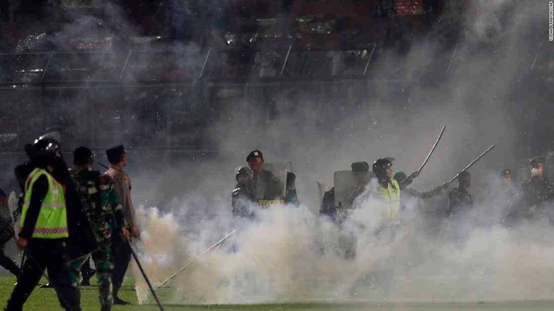 Indonesia to dismantle soccer stadium used as site of stampede